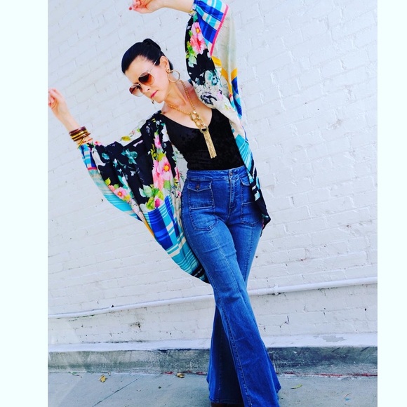 Welcome! Happy Poshing!! - Picture 10 of 16